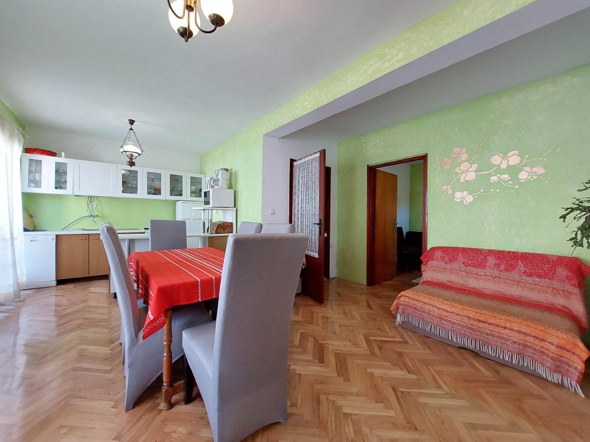 Apartment And Room Marica Пунат Экстерьер фото